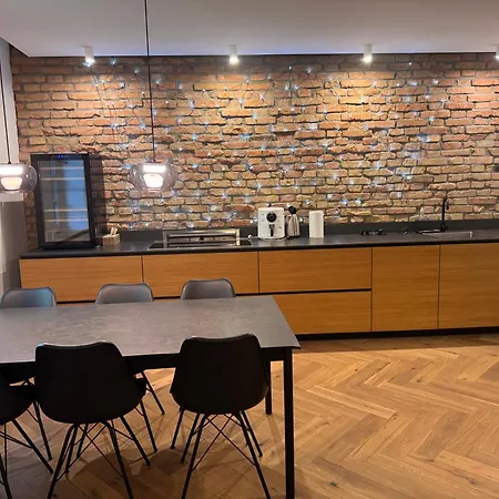 Enchanting Eipprova Apartman *