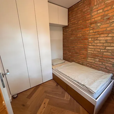 Enchanting Eipprova Apartman