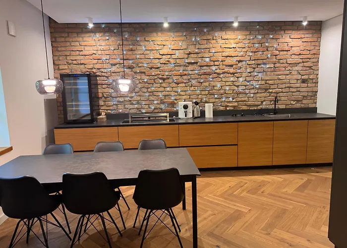 Enchanting Eipprova شقة *